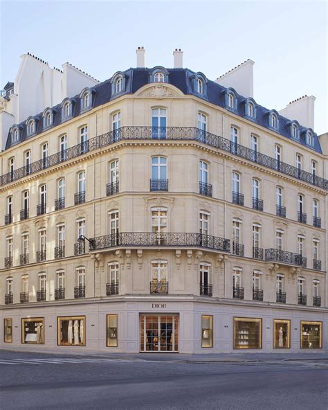 dior haute couture atelier at 30 avenue montaigne|dior boutique montaigne.